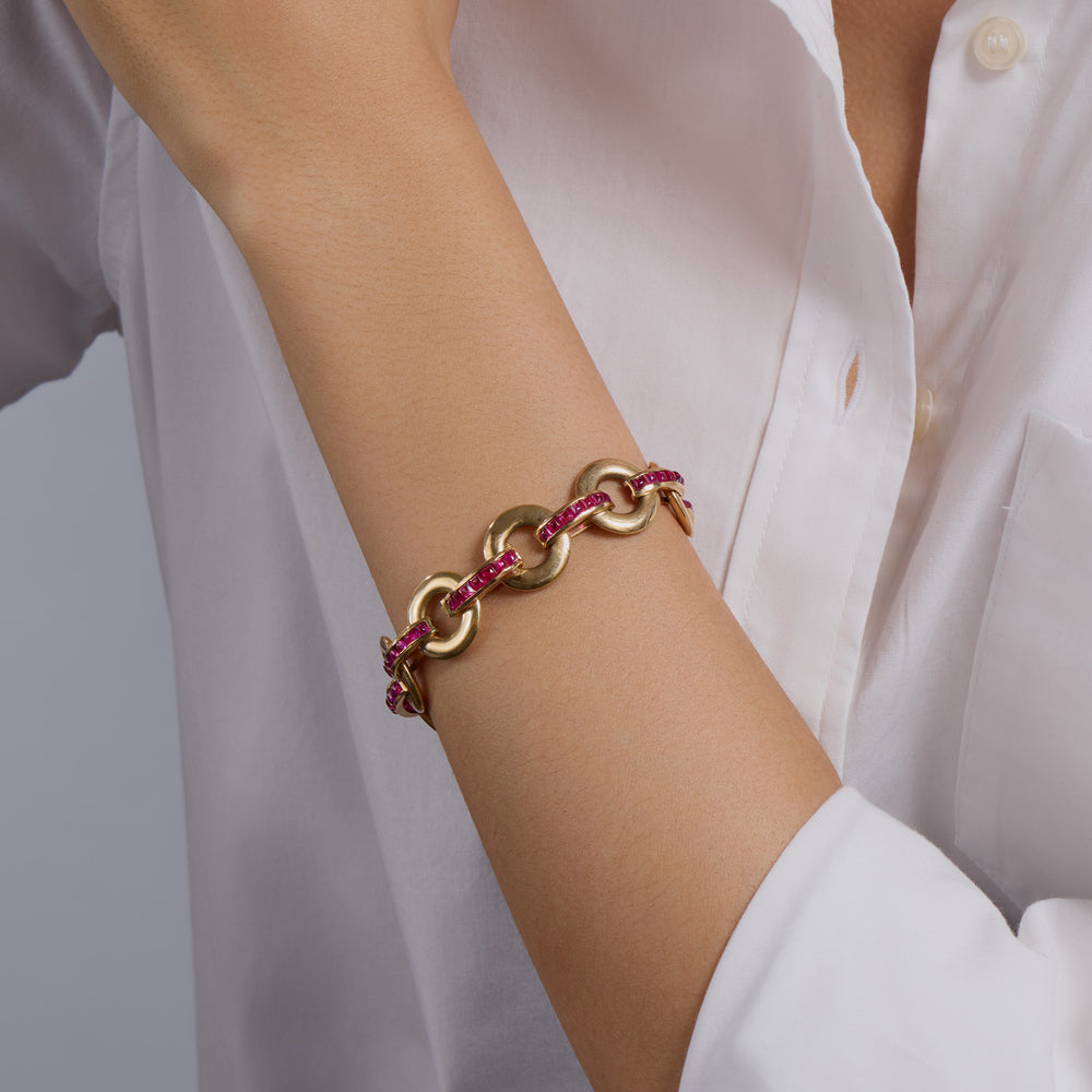Macklowe Gallery Cartier Paris Late Art Deco Ruby Bracelet