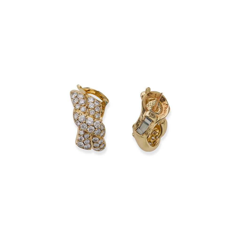 
                      
                        Macklowe Gallery Van Cleef & Arpels Paris Diamond Earrings
                      
                    