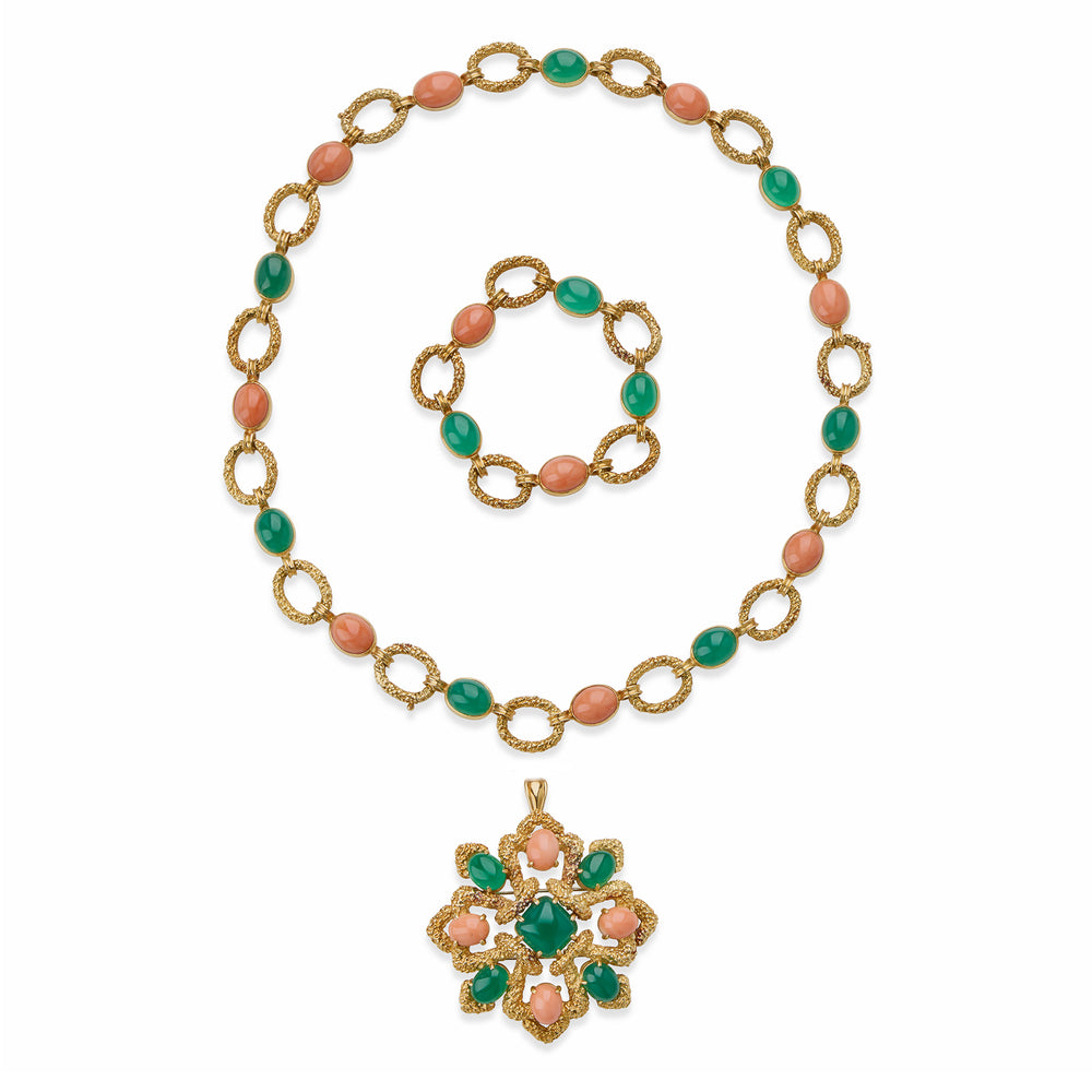 
                      
                        Macklowe Gallery Van Cleef & Arpels  Paris "Delphe" Convertible Sautoir
                      
                    