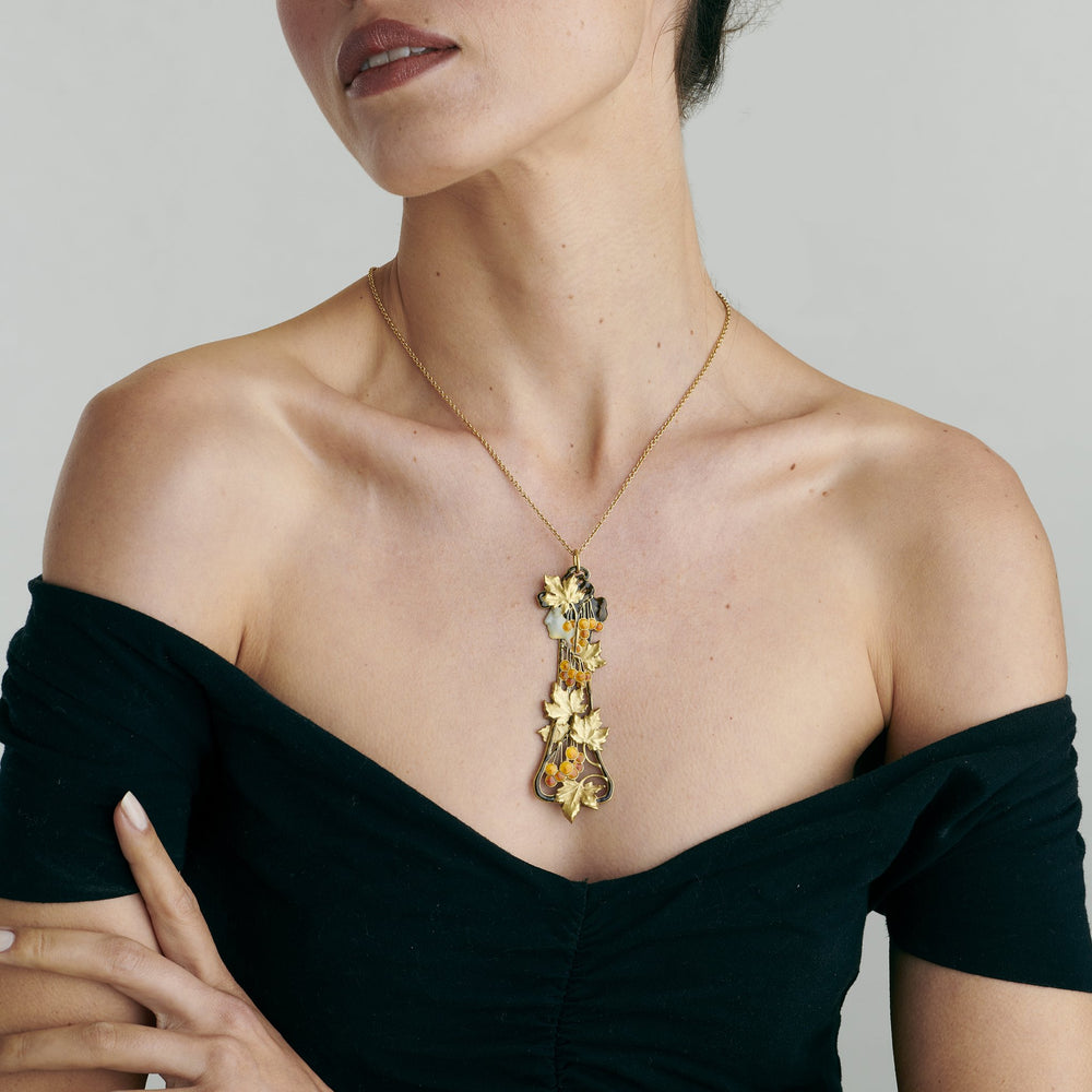 
                      
                        Macklowe Gallery René Lalique “Automne” Gold and Basse-Taille Enamel Pendant
                      
                    